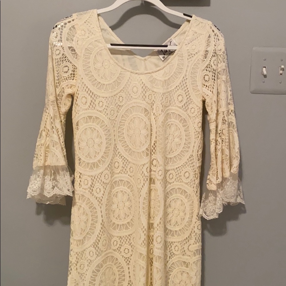 White lace midi dress